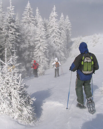 Drumeție cu rachete de zăpadă